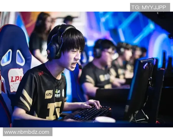 电竞新闻深入解析RNG战队整体压制打法及其在电竞比赛中的应用与效果 电竞新闻深入解析RNG战队整体压制打法及其在电竞比赛中的应用与效果